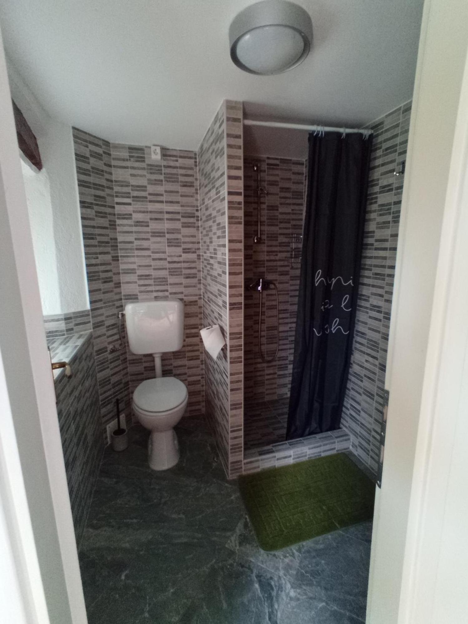 Apartmani Bartulasi Roc ภายนอก รูปภาพ